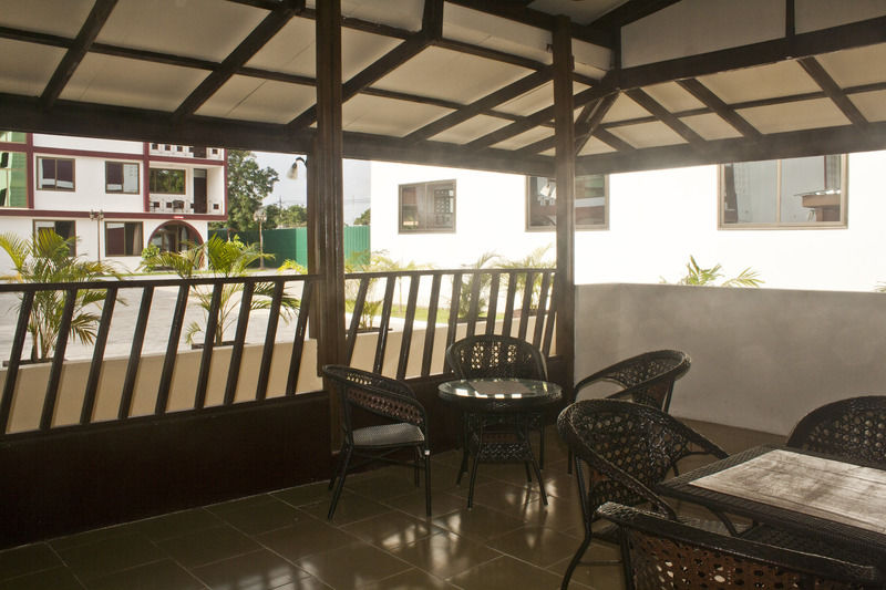 Consir Executive Lodge Acra Exterior foto