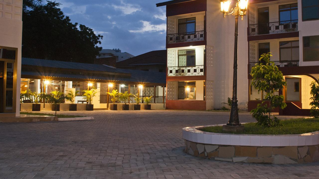 Consir Executive Lodge Acra Exterior foto